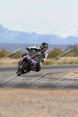 media/Feb-24-2024-Chuckwalla Open Track (Cars N Bikes) (Sat) [[895645527c]]/3-Bike 2/Session 3 Turn 15/